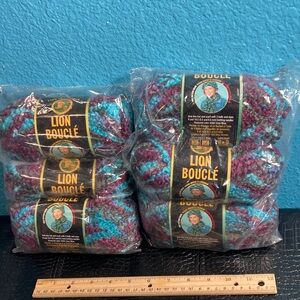 6 NEW in Original Package Lion Brand Yarn Lion Bouclé 70g ea Color 204 Snow Cone